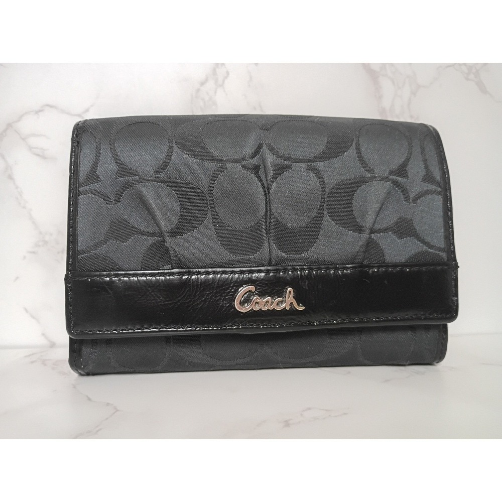 COACH Ashley Signature Black Jacquard Trifold Wallet - EUC